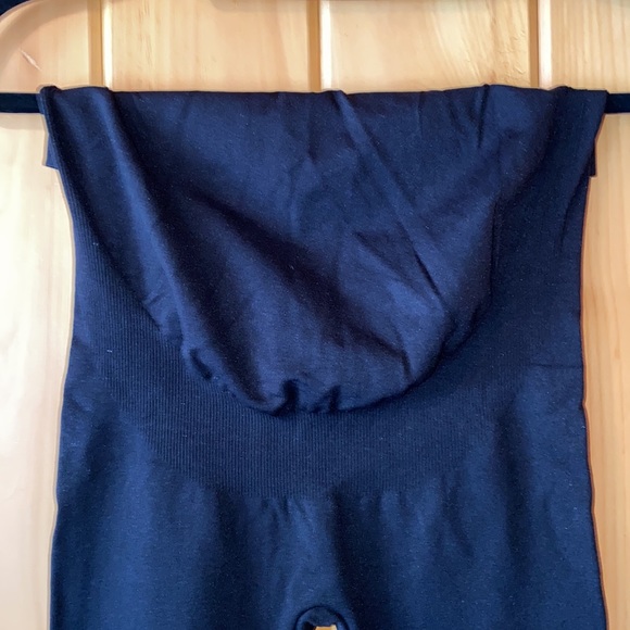 Brand New maternity leggings bundle of two! - Picture 2 of 5